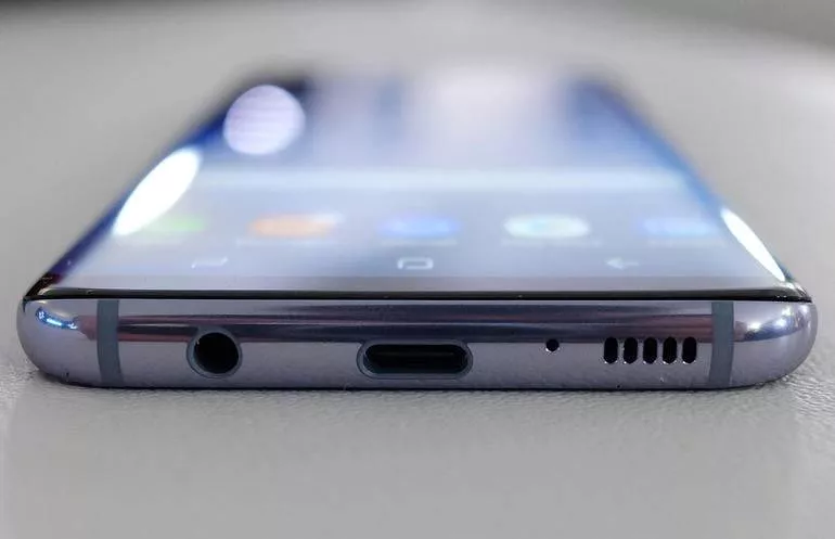 samsung_galaxy_s8_usb-c (1) No enciende mi Samsung Galaxy j2 Prime | como repararlo | 1